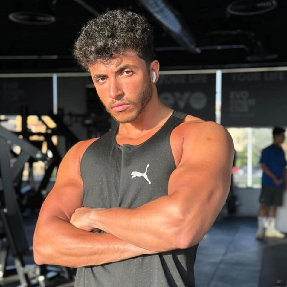 عمر أشرف